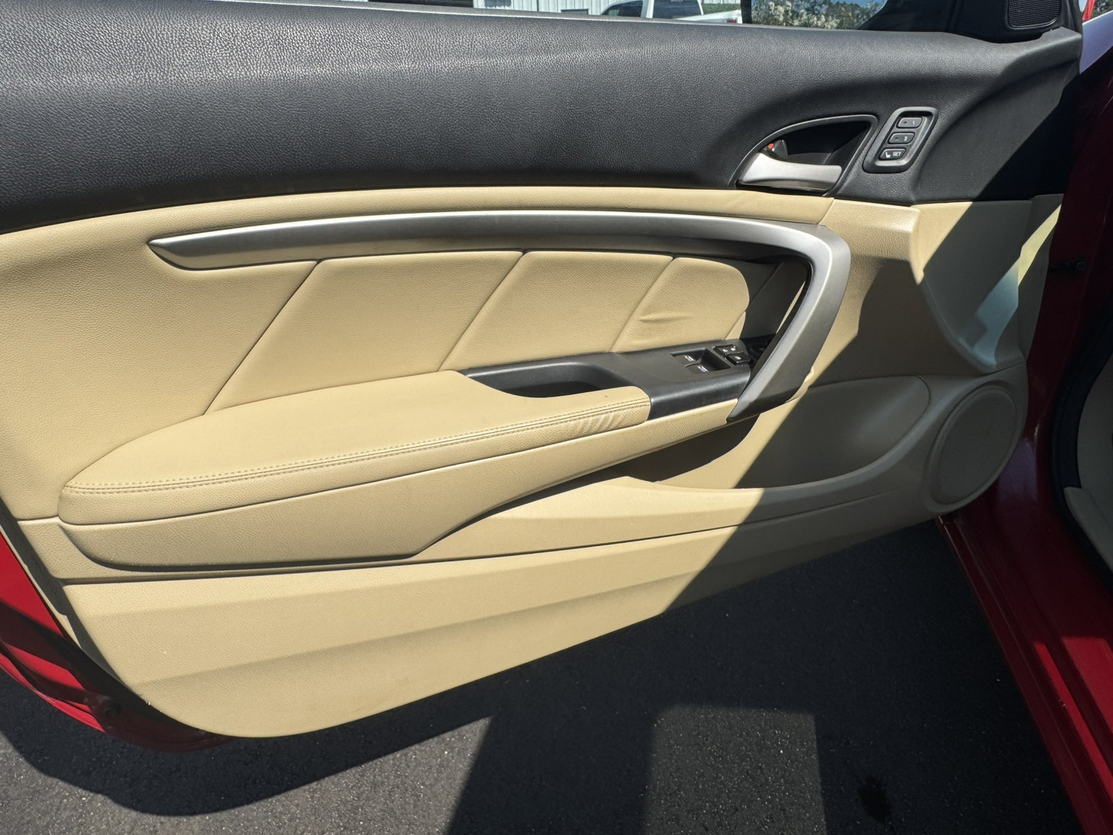 Used 2012 Honda Accord EX-L image 12