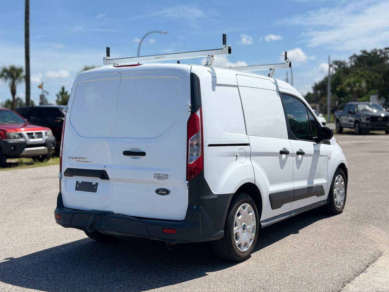 Used 2016 Ford Transit Connect XL FWD image 5