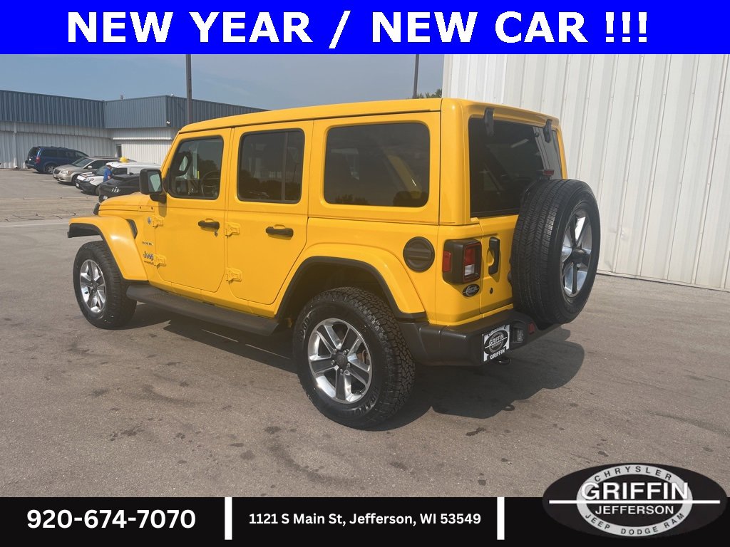 Used 2019 Jeep Wrangler Unlimited Sahara image 3