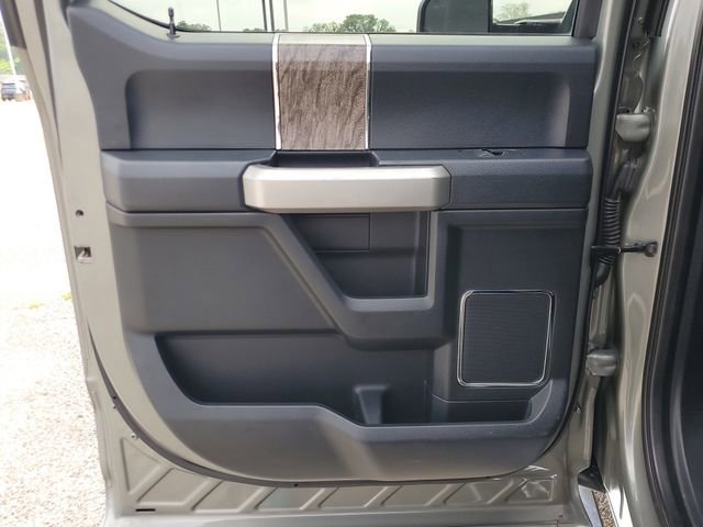 Used 2019 Ford F250 Lariat w/ Lariat Ultimate Package AWD/4WD image 14