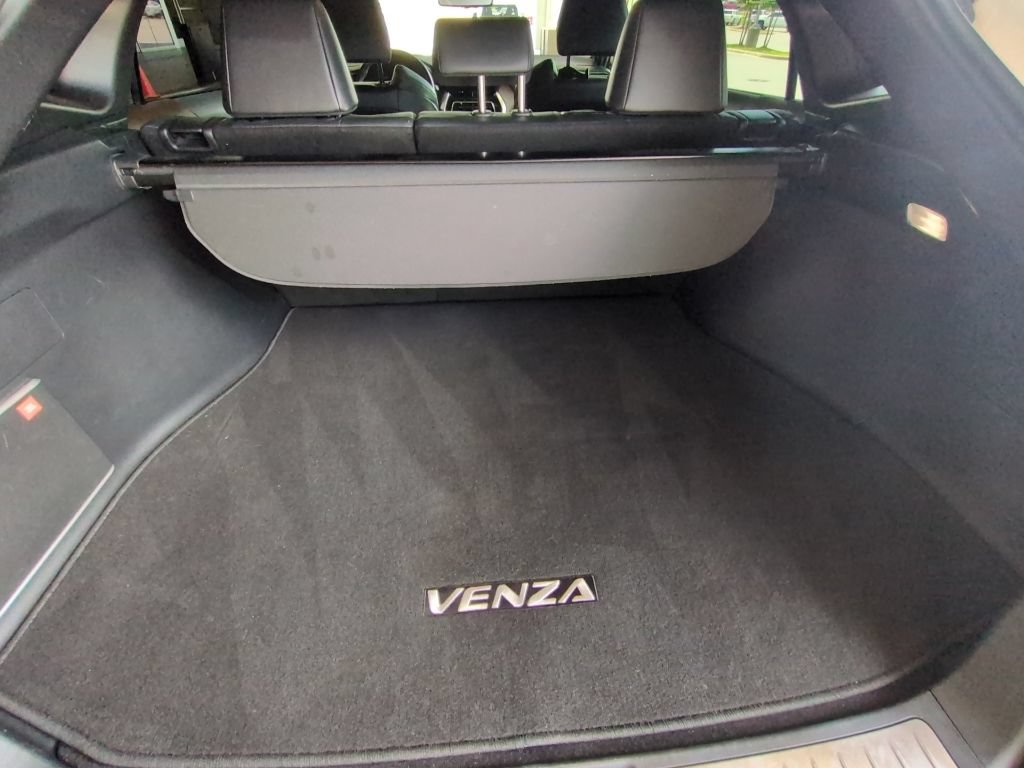 Used 2021 Toyota Venza Limited AWD/4WD image 32