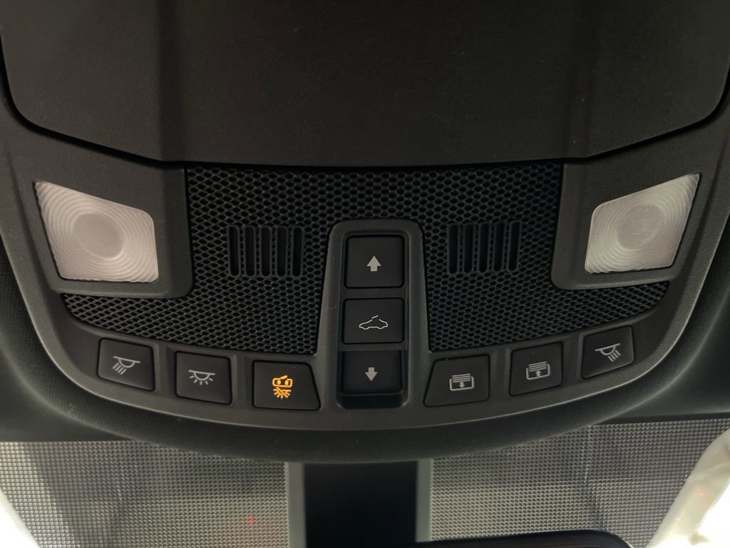 Used 2017 Lincoln MKC Reserve w/ Technology Package AWD/4WD image 24