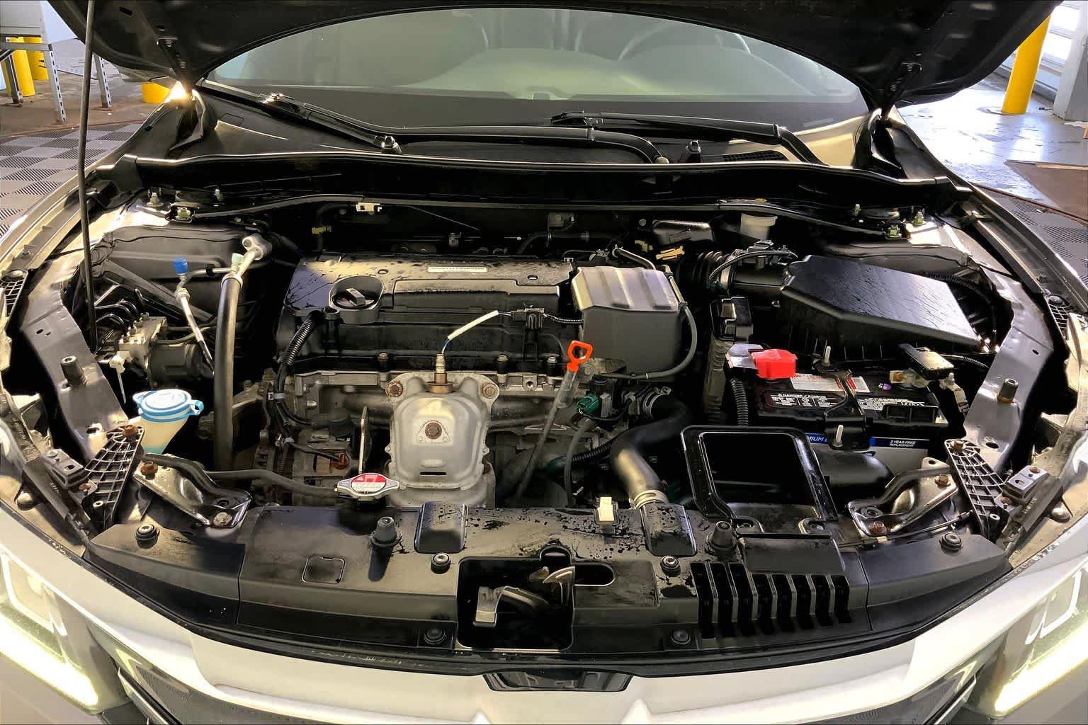Used 2017 Honda Accord EX-L image 30