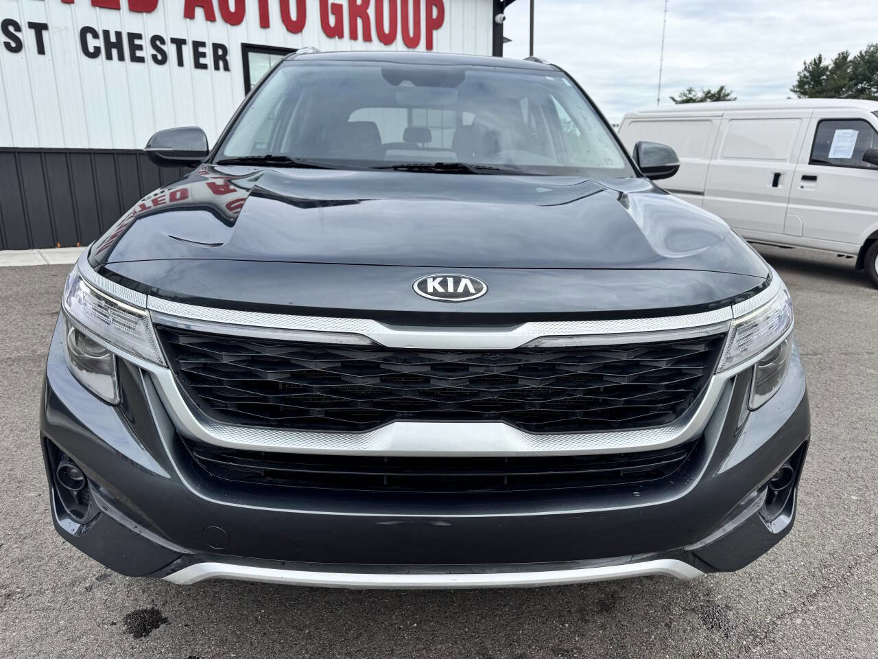Used 2021 Kia Seltos EX AWD/4WD image 2