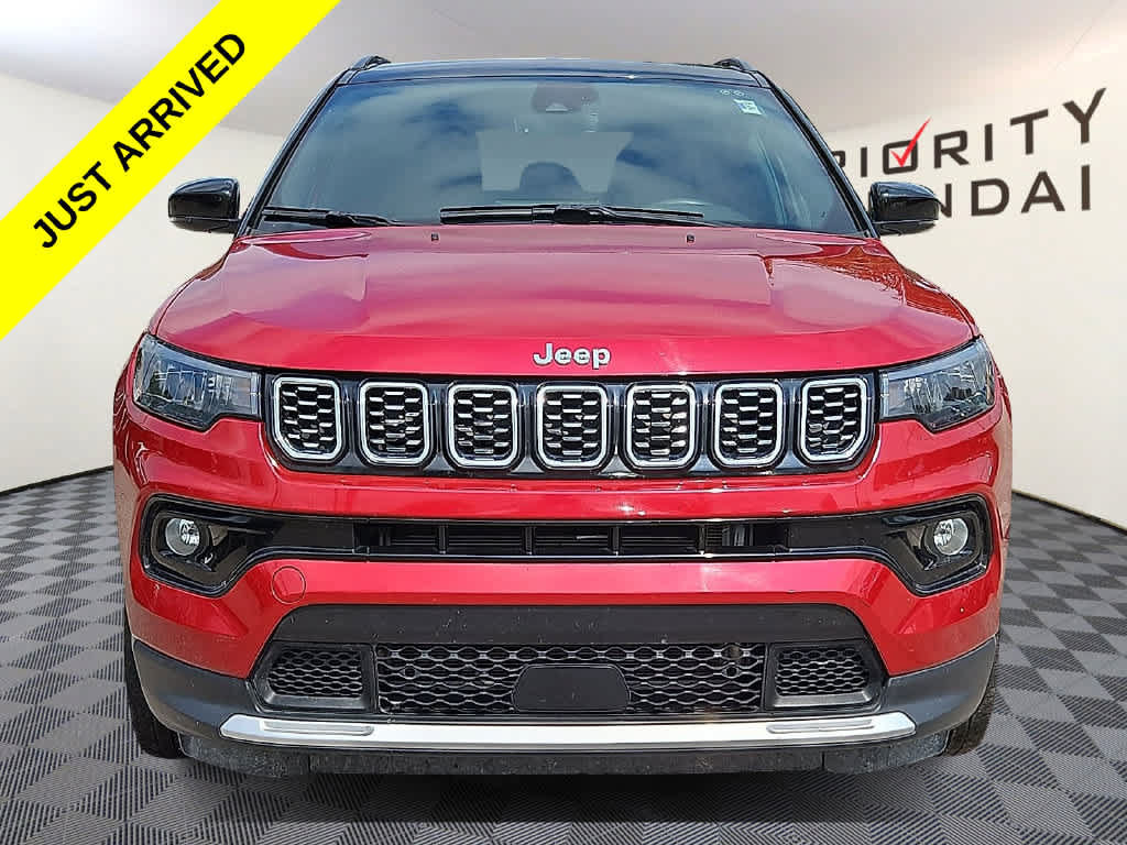Used 2025 Jeep Compass Limited AWD/4WD image 2