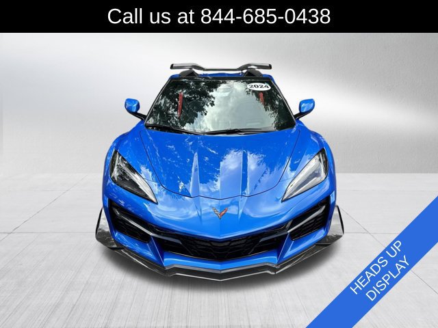 Used 2024 Chevrolet Corvette Z06 w/ Z07 Performance Package RWD image 3