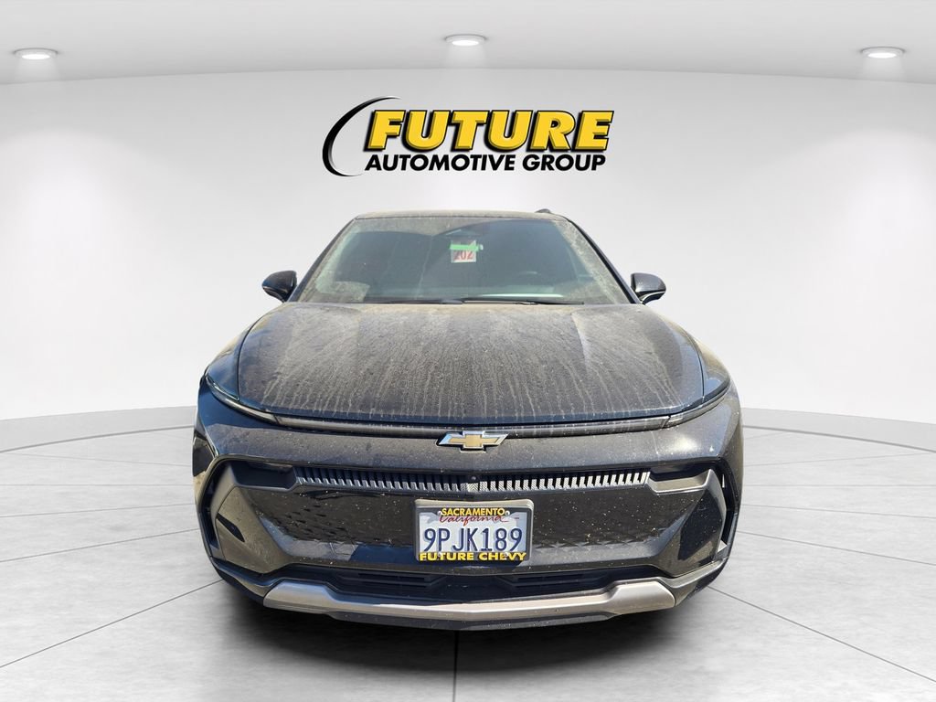 Used 2024 Chevrolet Equinox EV LT AWD/4WD image 2