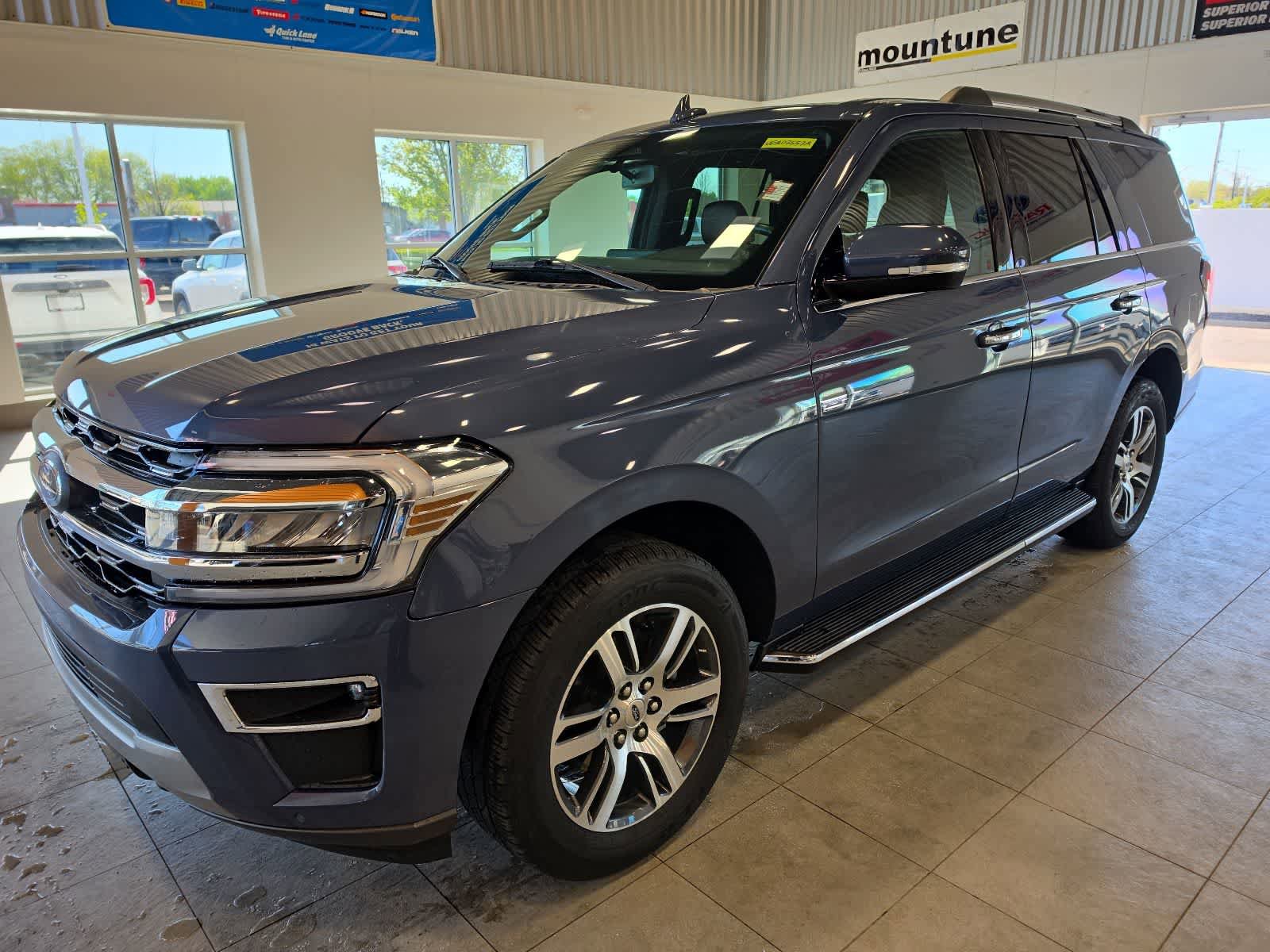 Used 2022 Ford Expedition Limited