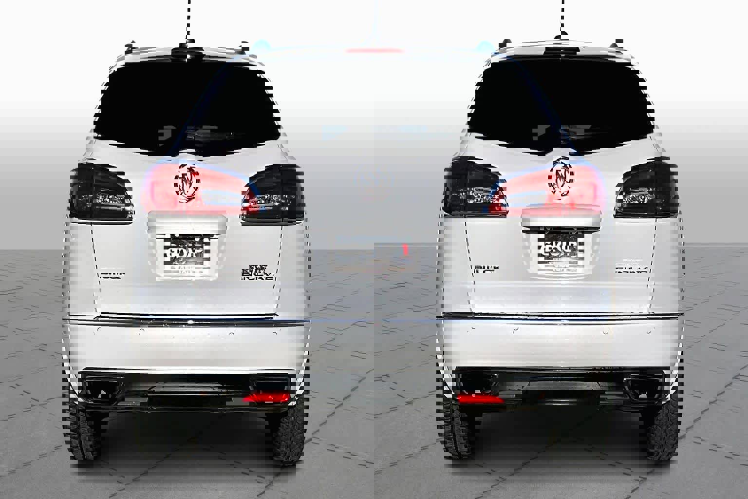 Used 2017 Buick Enclave Leather image 4