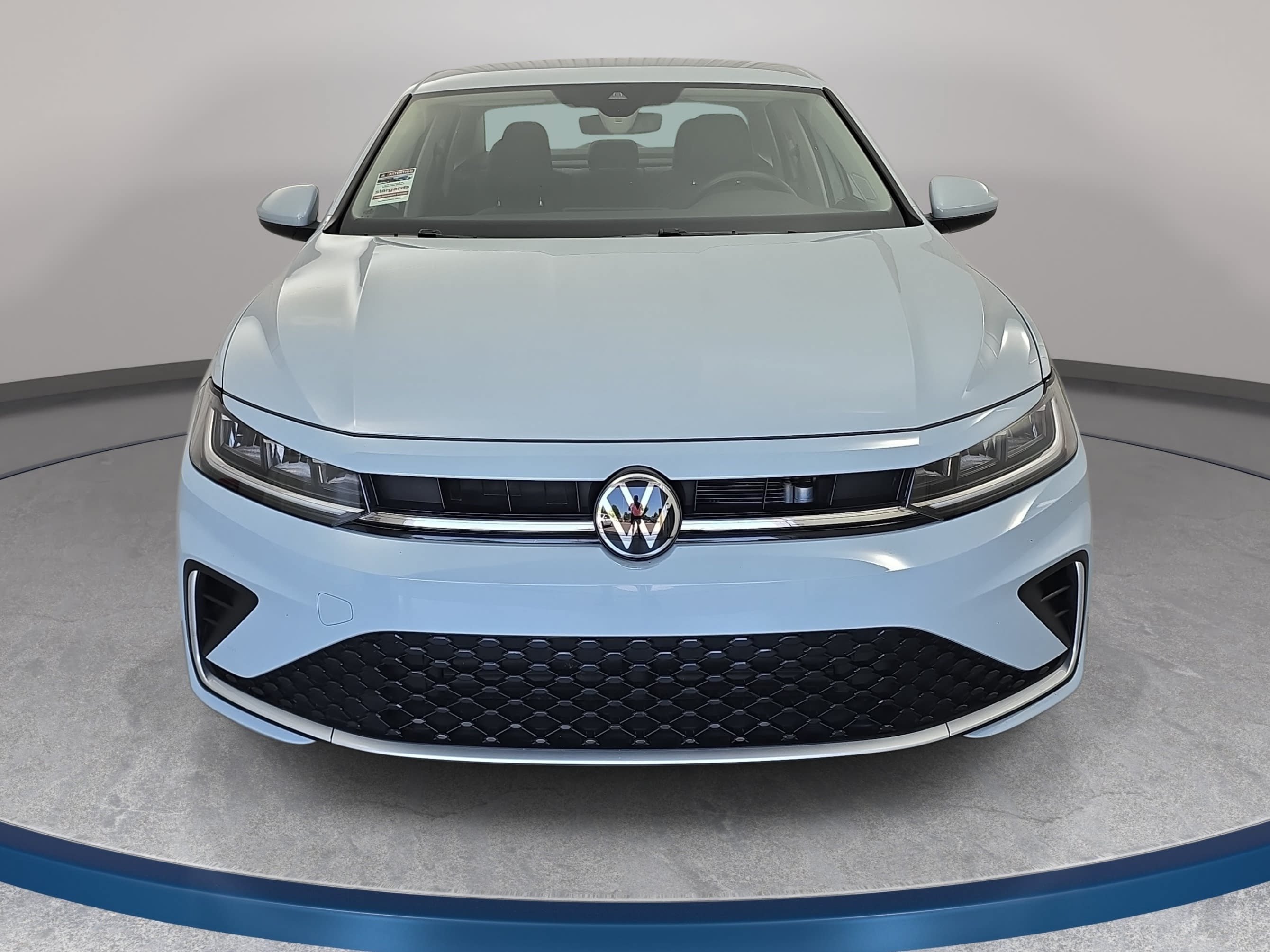 Certified 2025 Volkswagen Jetta SE FWD image 2