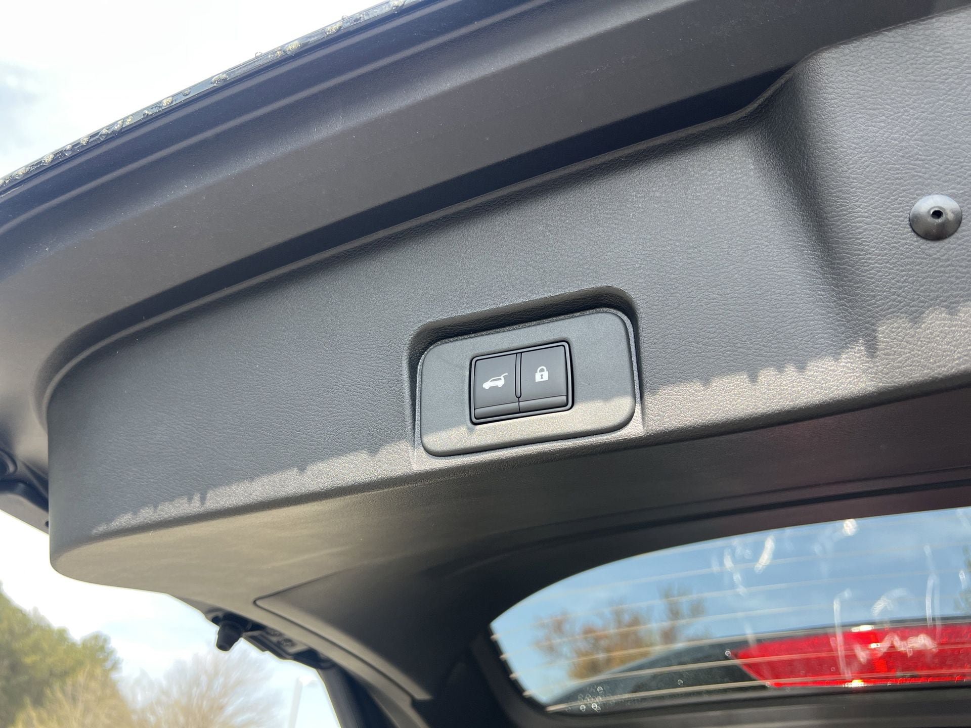 New 2026 Nissan Rogue SV w/ Cold Weather Package FWD image 21