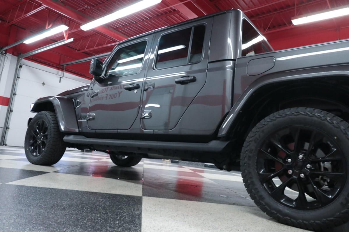 Used 2021 Jeep Gladiator Overland AWD/4WD image 35