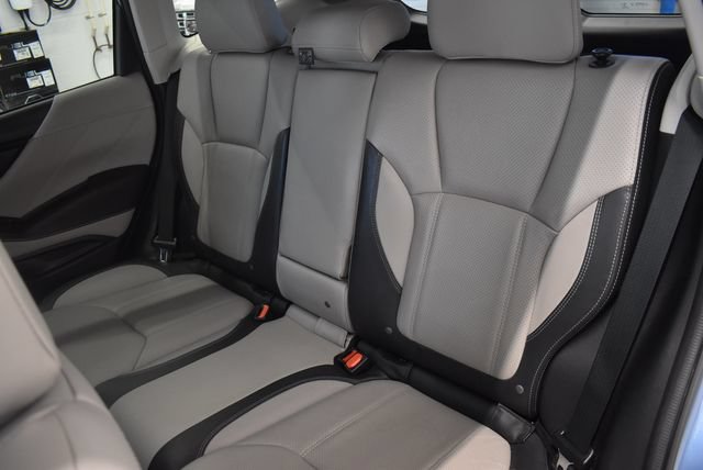 Used 2022 Subaru Forester Limited AWD/4WD image 7