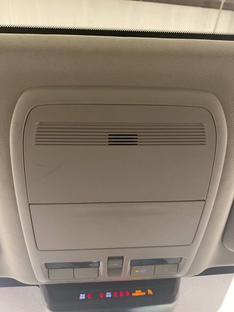 Used 2024 MAZDA CX-90 Plug-In Hybrid w/ Premium Pkg image 17