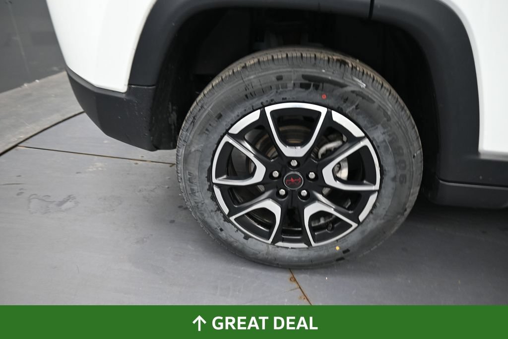 Used 2025 Jeep Compass Trailhawk AWD/4WD image 18