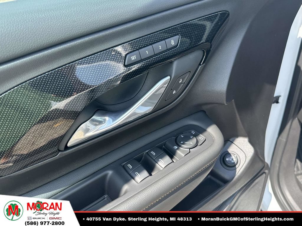Certified 2024 GMC Terrain AT4 w/ Tech Package AWD/4WD image 18