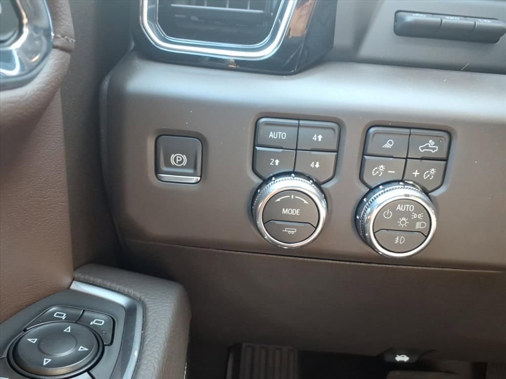 New 2026 GMC Sierra 1500 Denali w/ Denali Reserve Package image 19