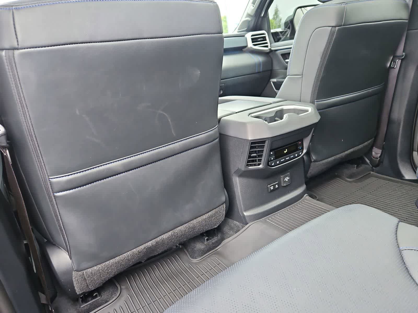 Used 2024 Toyota Sequoia Platinum AWD/4WD image 18