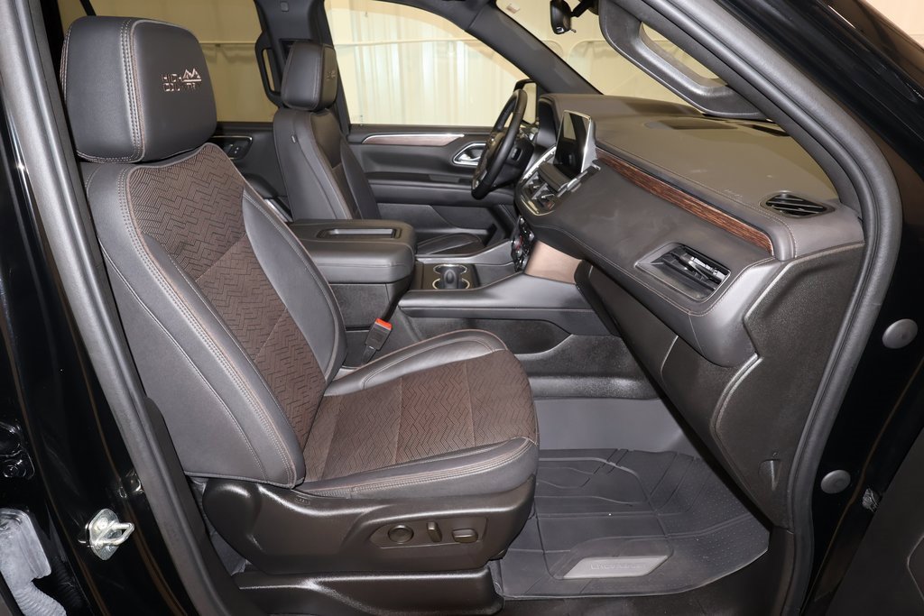Used 2023 Chevrolet Tahoe High Country image 23