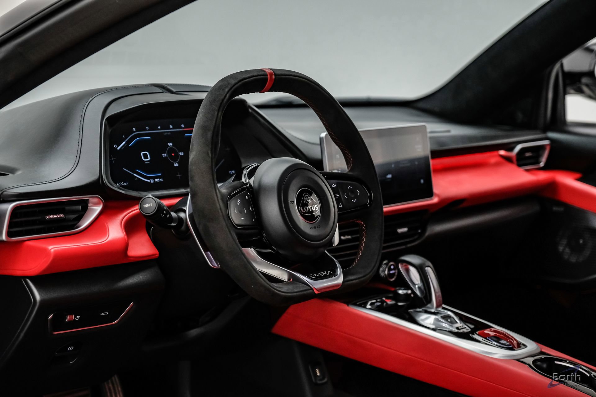 Used 2025 Lotus Emira RWD image 52