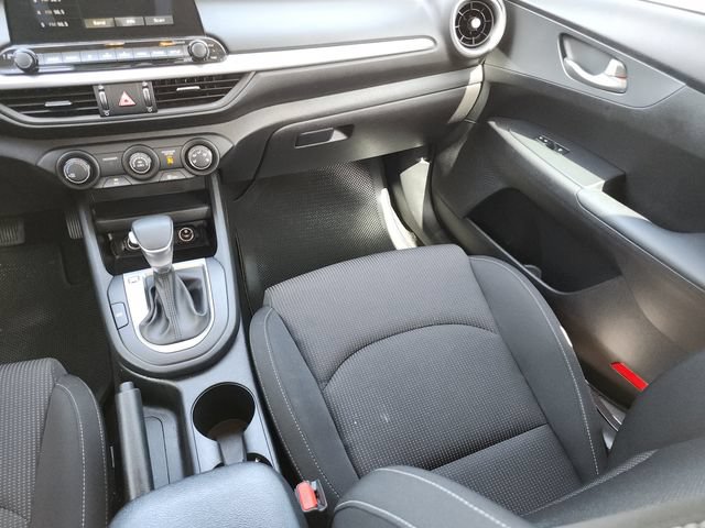 Used 2021 Kia Forte LXS FWD image 20