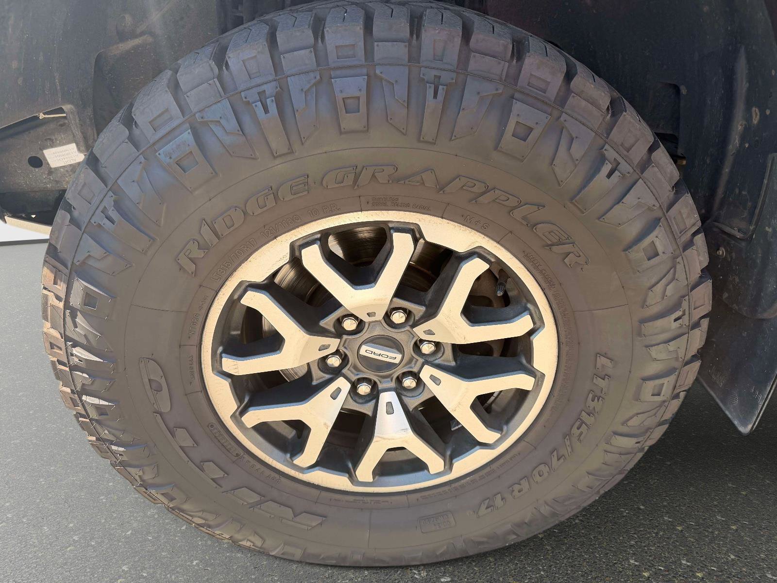 Used 2020 Ford F150 Raptor w/ Equipment Group 802A Luxury image 11