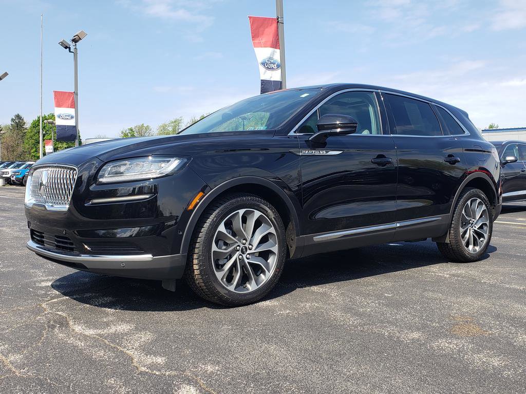 Used 2021 Lincoln Nautilus Reserve w/ Equipment Group 201A AWD/4WD image 8