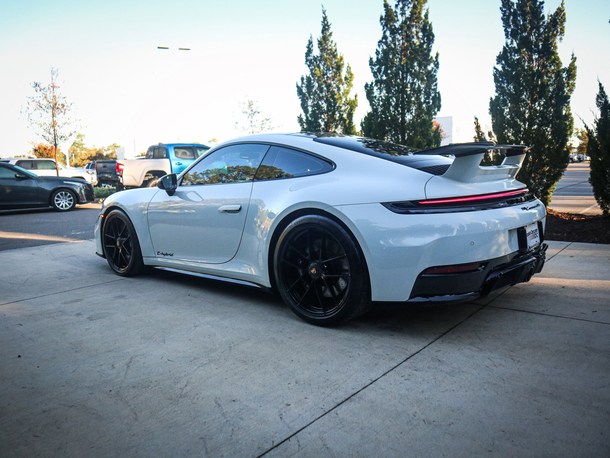 Used 2025 Porsche 911 Carrera 4 GTS image 7