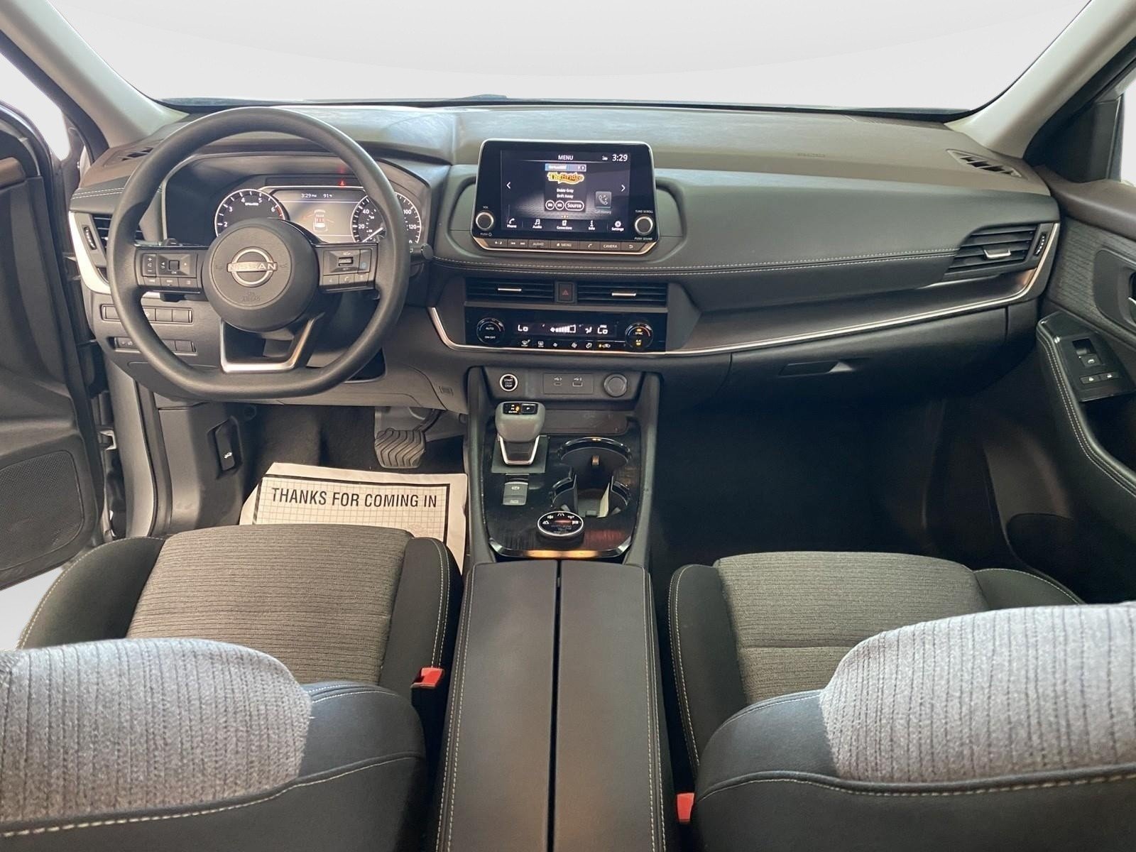 Used 2023 Nissan Rogue SV AWD/4WD image 13