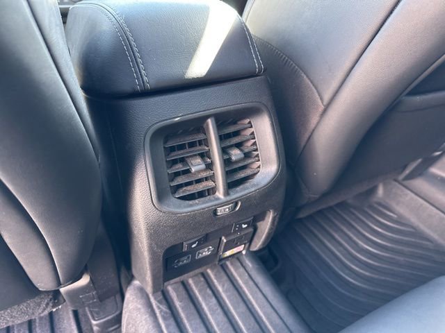 Used 2021 Jeep Cherokee Limited w/ Elite Package AWD/4WD image 15
