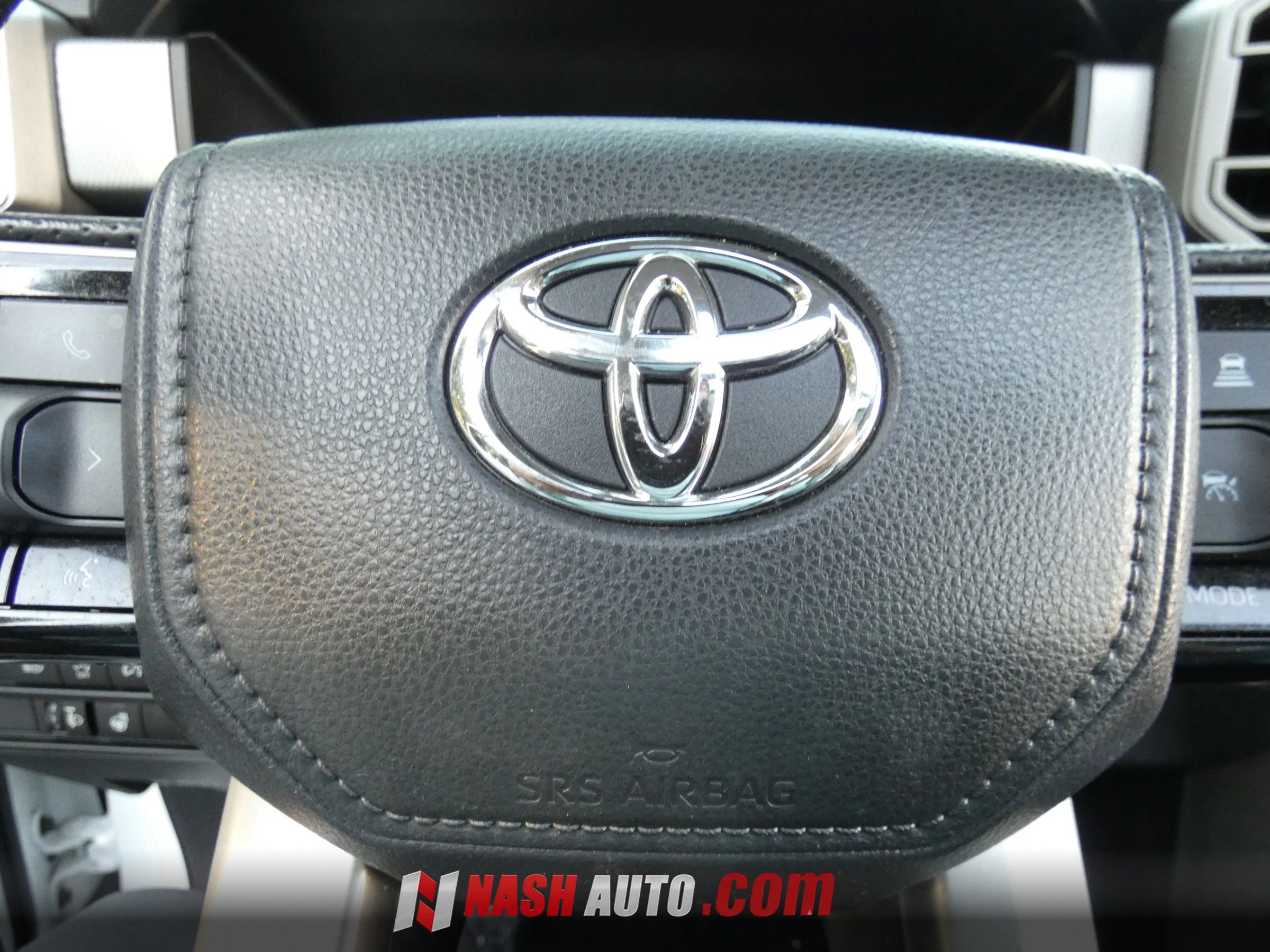 Used 2024 Toyota Tundra Limited AWD/4WD image 86