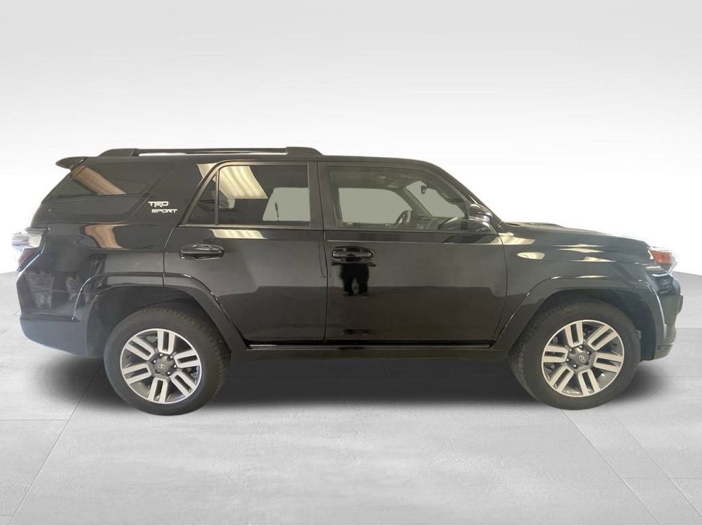 Used 2022 Toyota 4Runner TRD Sport image 6