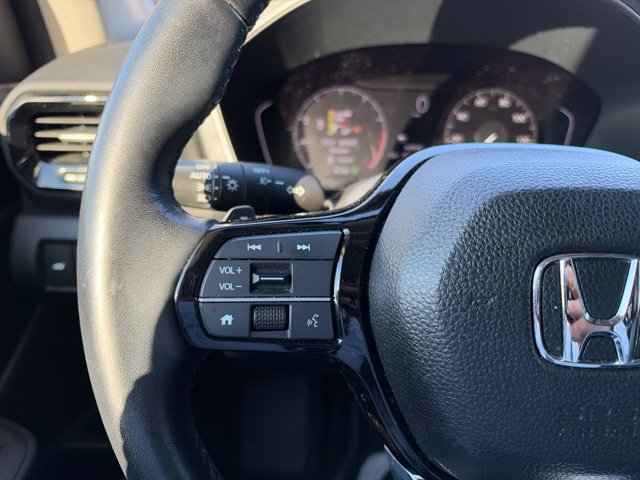 Used 2023 Honda Pilot EX-L image 18