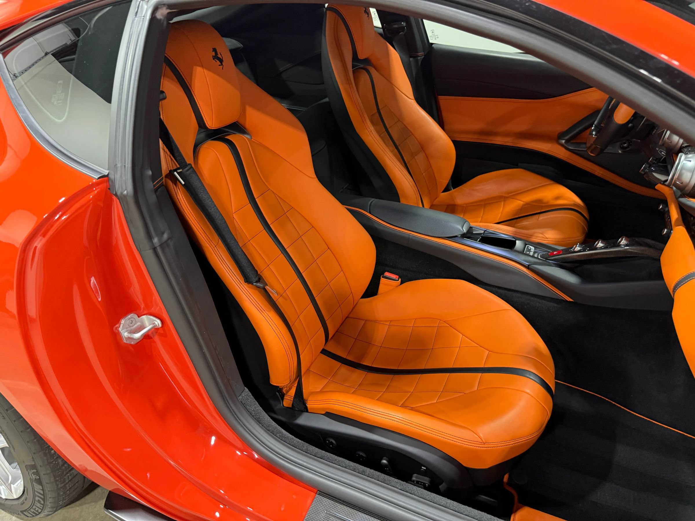 Used 2020 Ferrari 812 Superfast RWD image 60