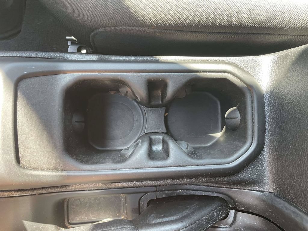 Used 2023 Jeep Gladiator Sport AWD/4WD image 18