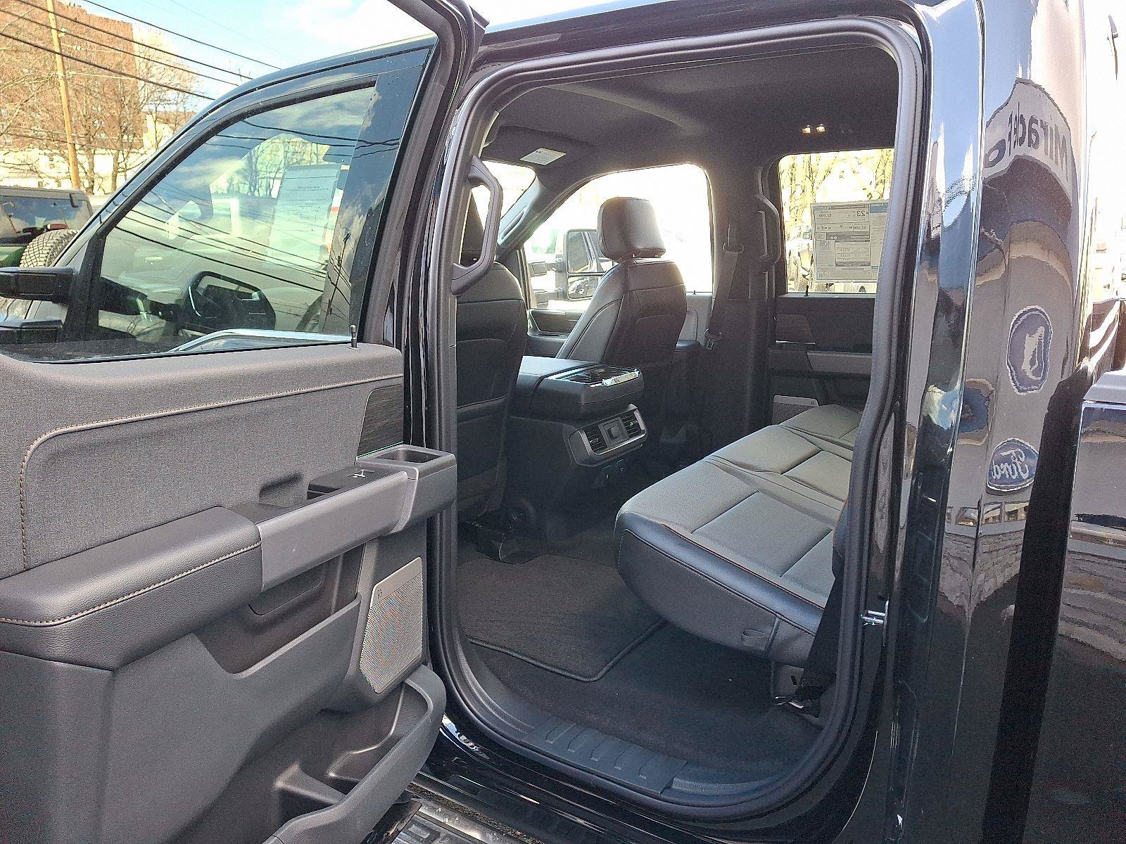 New 2025 Ford F150 Lariat w/ Equipment Group 501A Mid AWD/4WD image 7