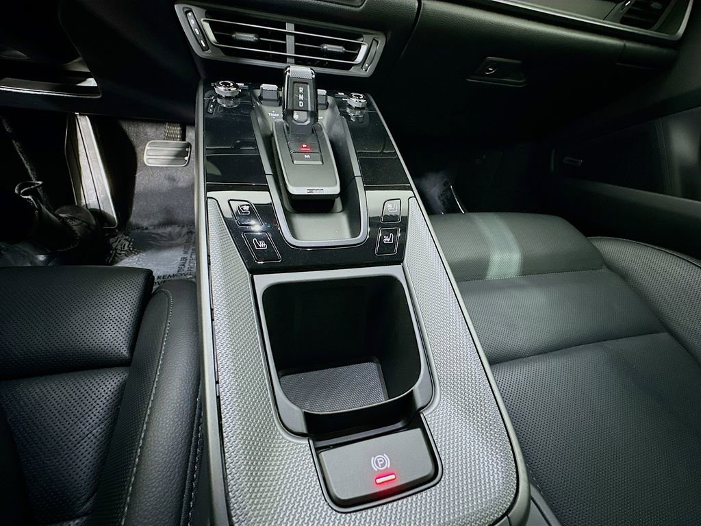 Used 2020 Porsche 911 Carrera image 18