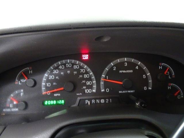 Used 2001 Ford F150 XL RWD image 26