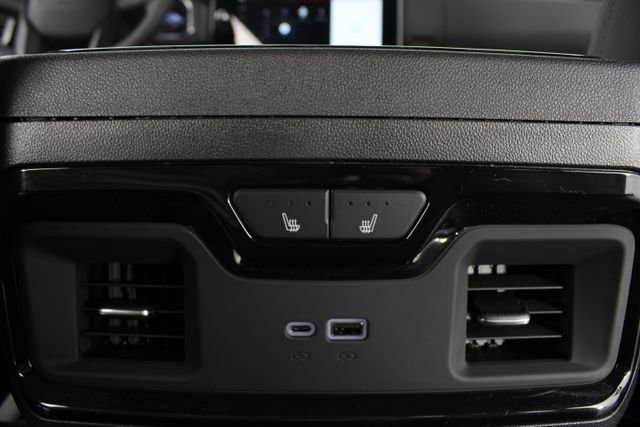 New 2026 GMC Sierra 1500 AT4 w/ AT4 Premium Package AWD/4WD image 22