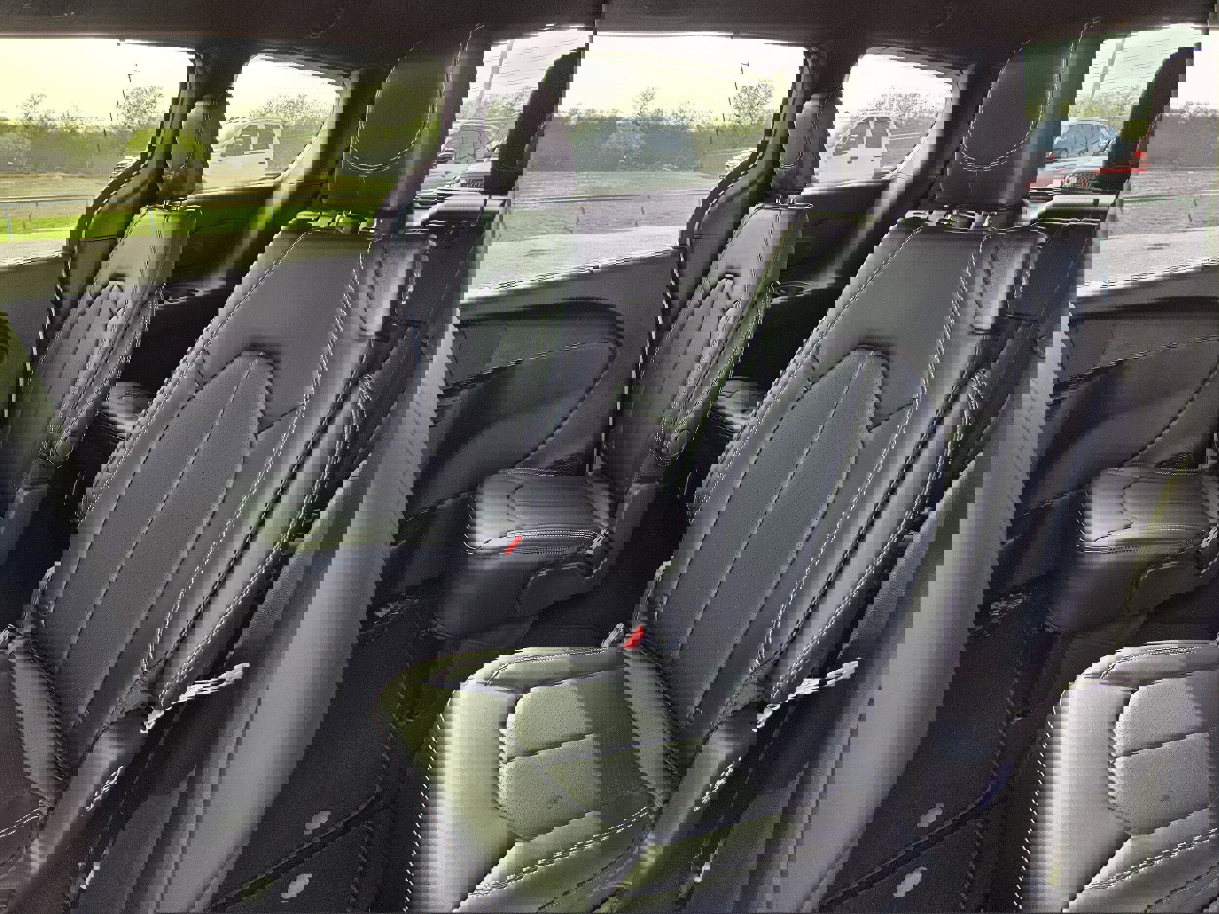 New 2026 Chrysler Voyager LX image 21