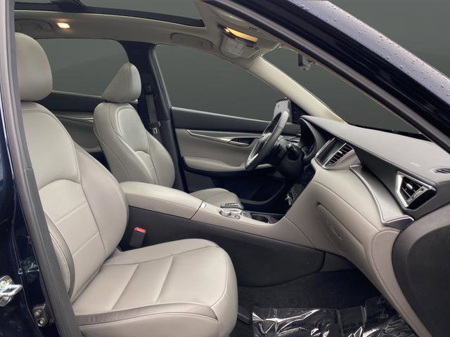 Used 2023 INFINITI QX50 Luxe image 30