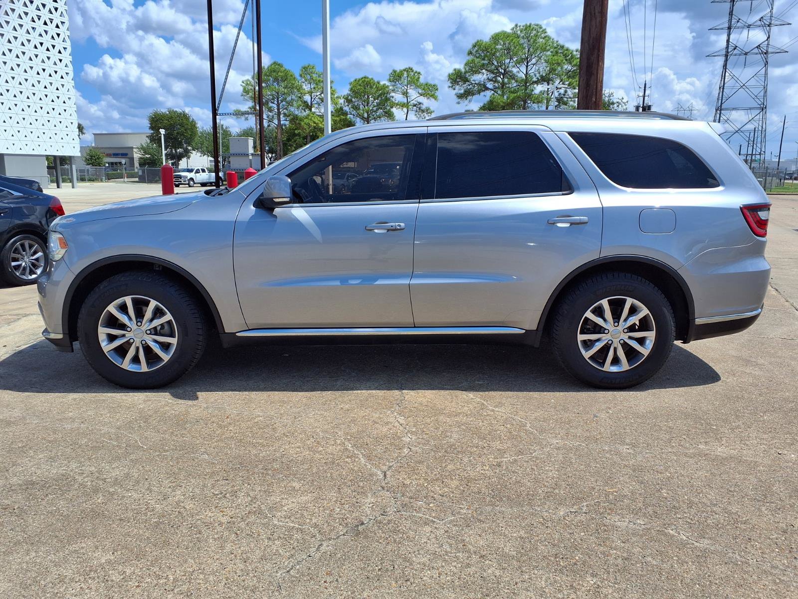 Used 2016 Dodge Durango Limited w/ Nav & Power Liftgate Group RWD image 27