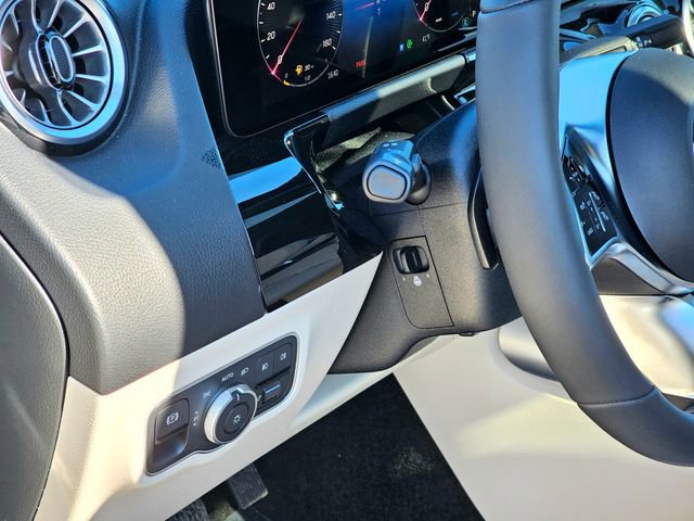 New 2026 Mercedes-Benz GLA 250 4MATIC image 15