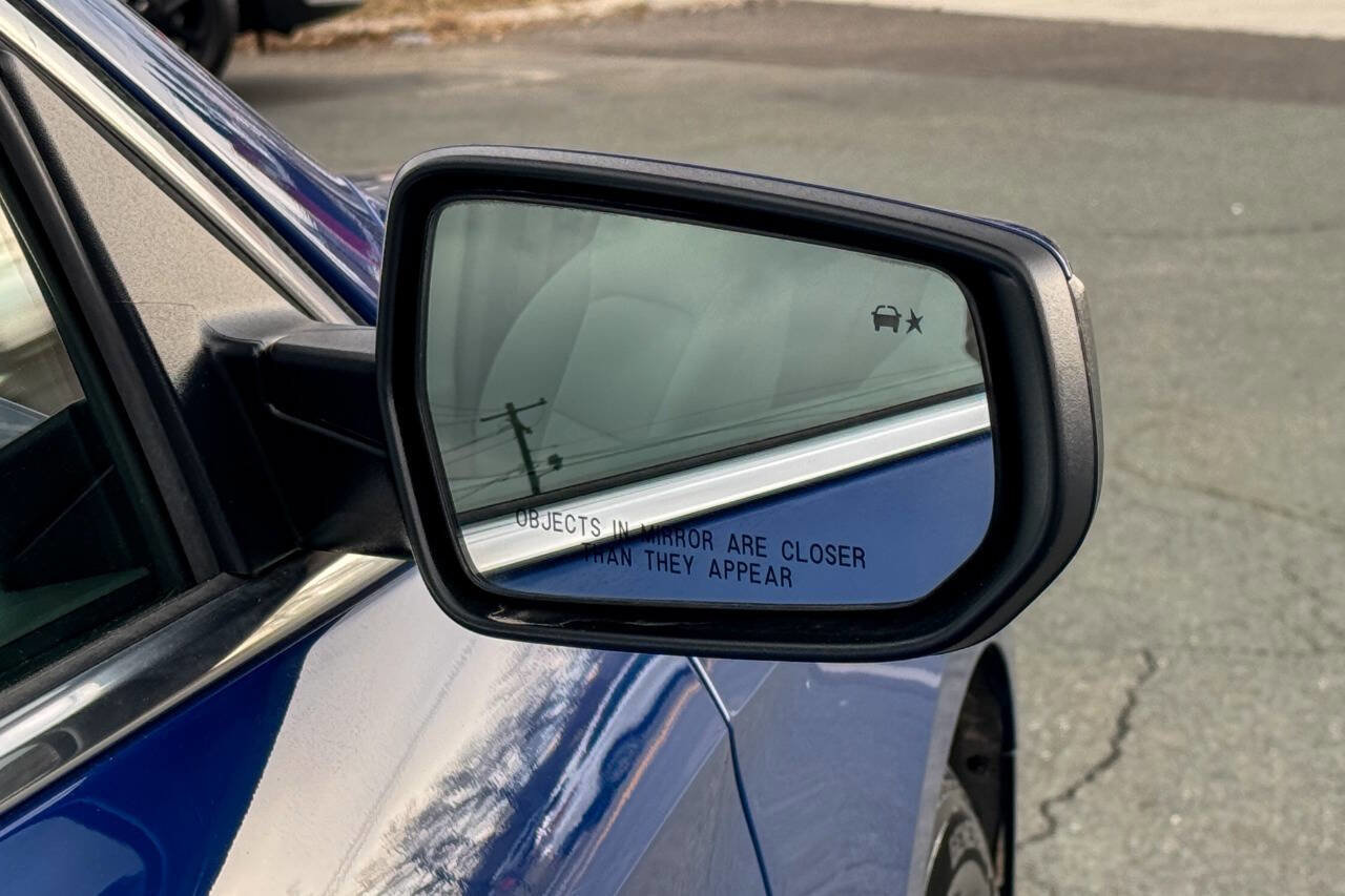 Used 2023 Chevrolet Malibu LT w/ Driver Confidence Package image 30