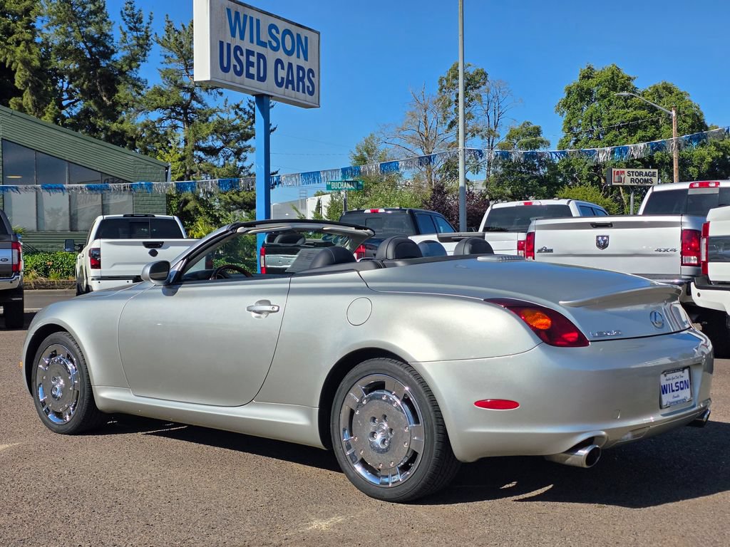 Used 2003 Lexus SC 430 Convertible RWD image 2