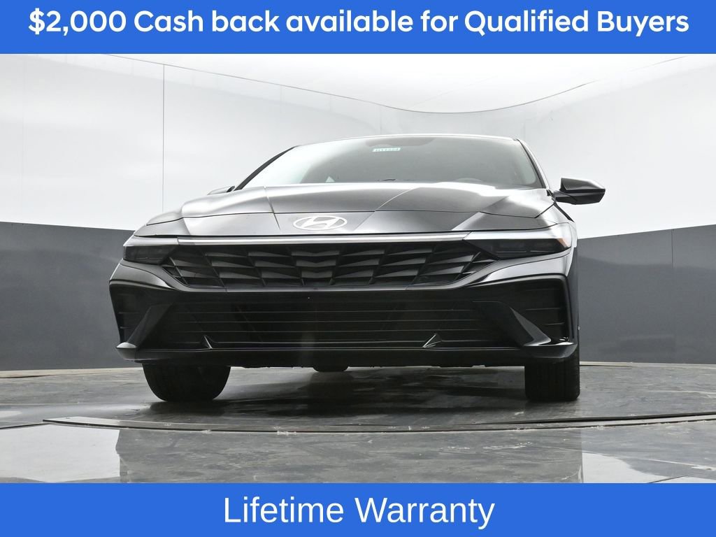 New 2026 Hyundai Elantra Sport image 9