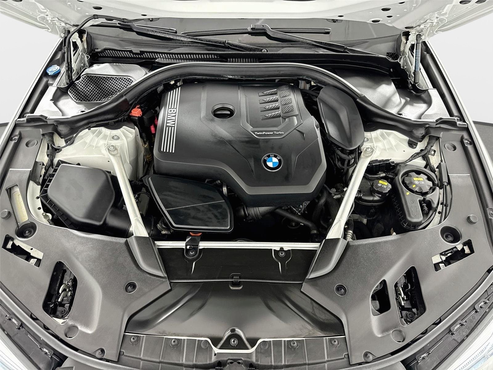 Used 2021 BMW 530i w/ Premium Package RWD image 32