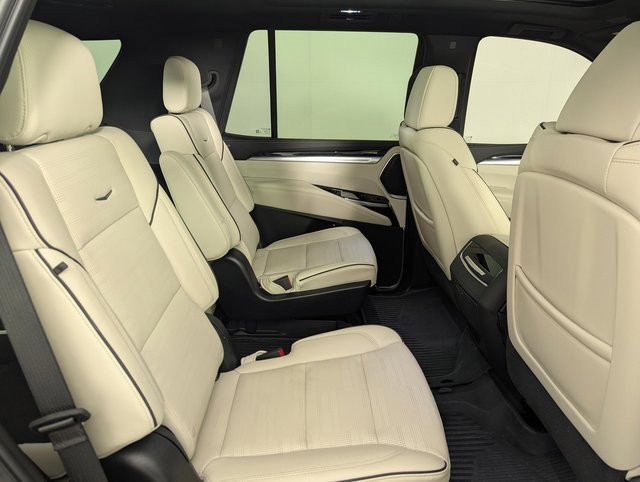 Used 2025 Cadillac Escalade Sport image 23