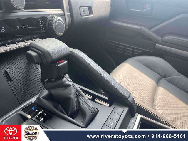 Certified 2025 Toyota 4Runner TRD Off-Road Premium w/ Tow Technology Package AWD/4WD image 33