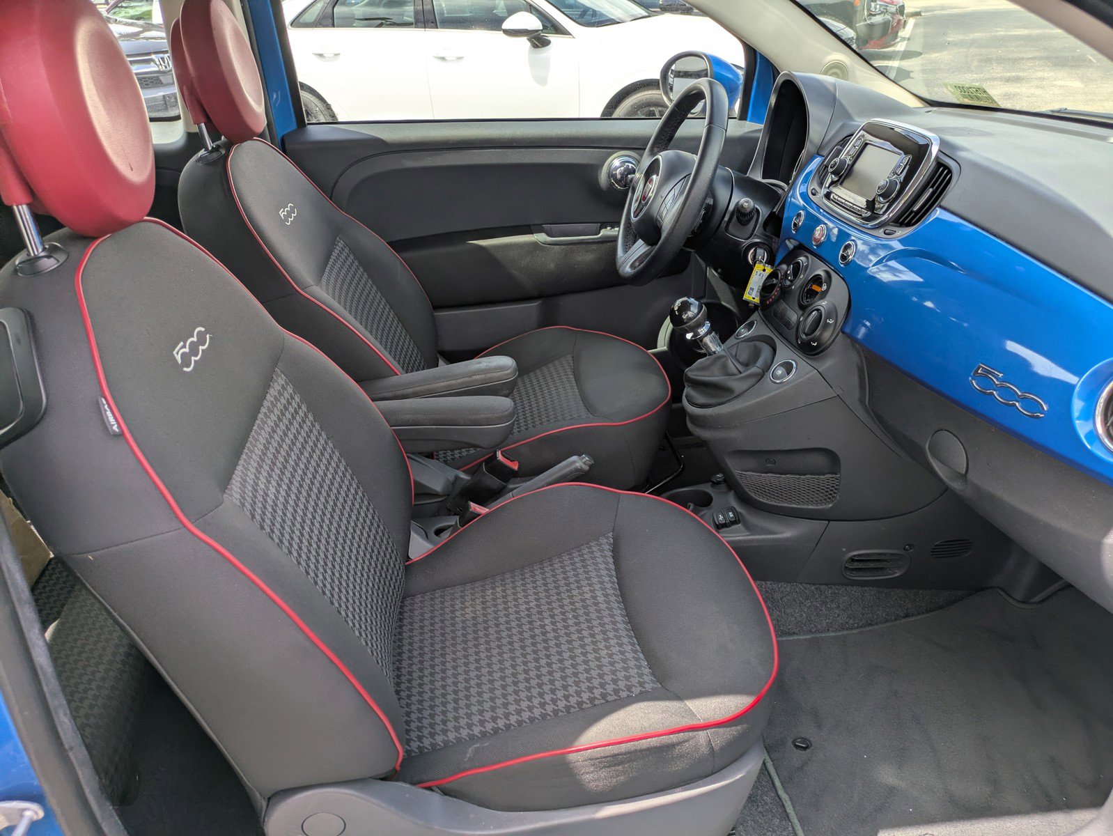 Used 2017 FIAT 500 Pop image 11